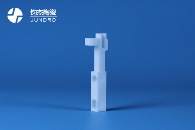 氧化鋯陶瓷干壓成型和等靜壓成型的區別