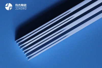 東莞加工插片機(jī)陶瓷側(cè)梳的廠家 東莞加工插片機(jī)陶瓷側(cè)梳的廠家